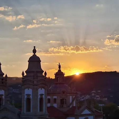 Casa Acacias * קאבקסיירס דה באסטו