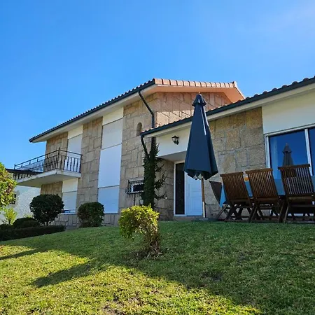 Casa Acacias Nyaraló *